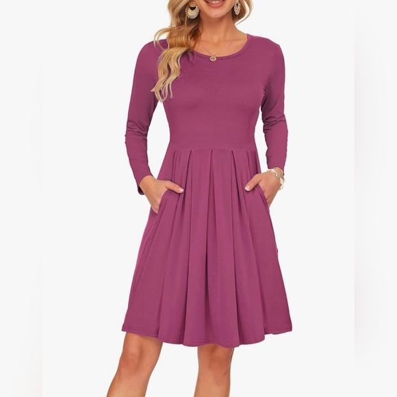 Dresses & Skirts - ☀️ 3/$15 - Fuchsia Long Sleeve Dress